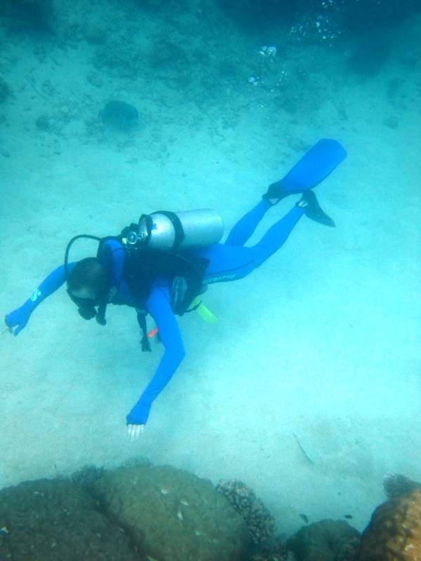 Samy in Dive-Action